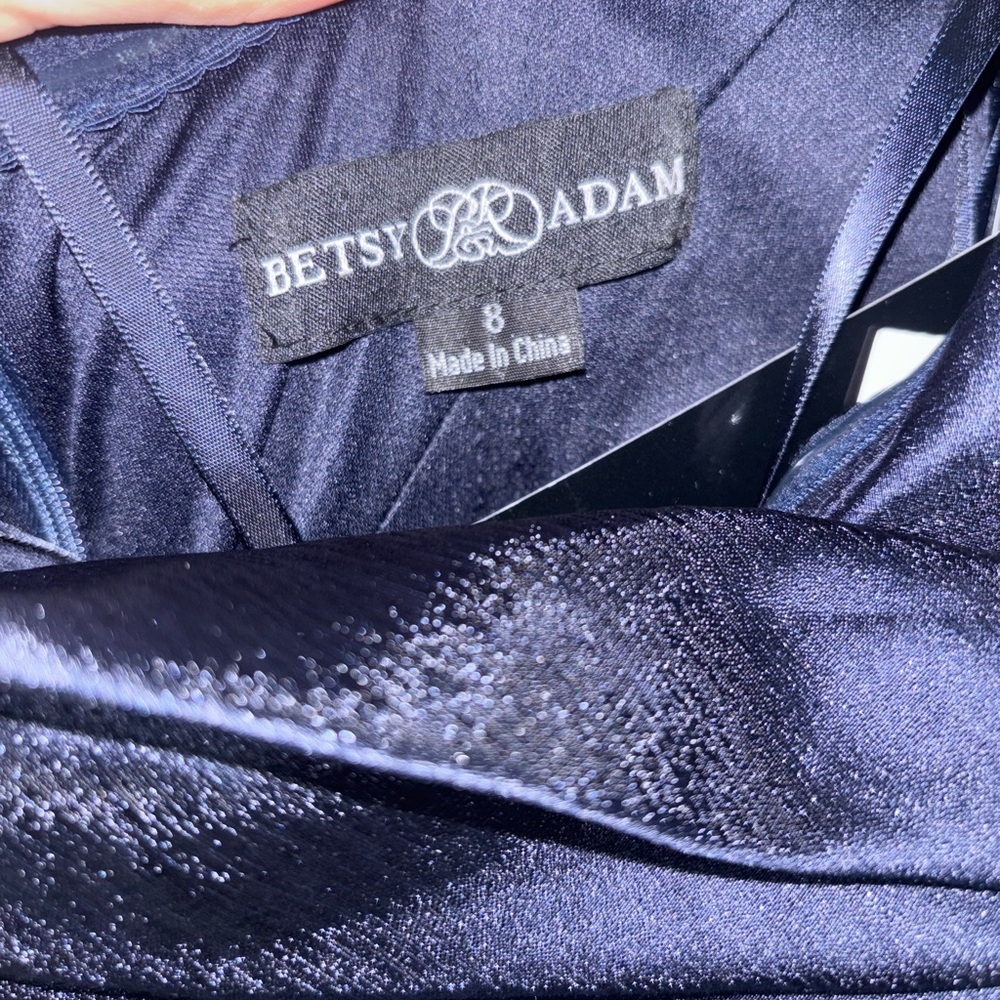 Betsy & Adam Navy Off-Shoulder Maxi Gown - Picture 3 of 5